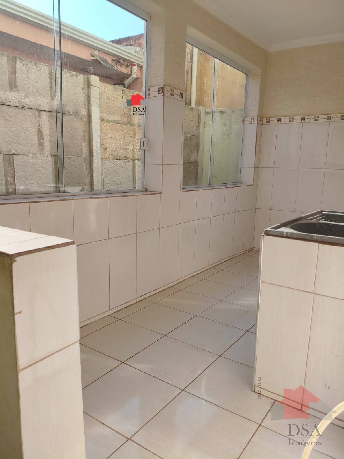 Casa para alugar com 3 quartos, 90m² - Foto 23