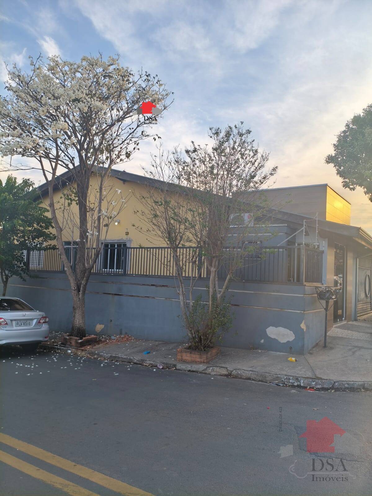 Casa para alugar com 3 quartos, 145m² - Foto 2