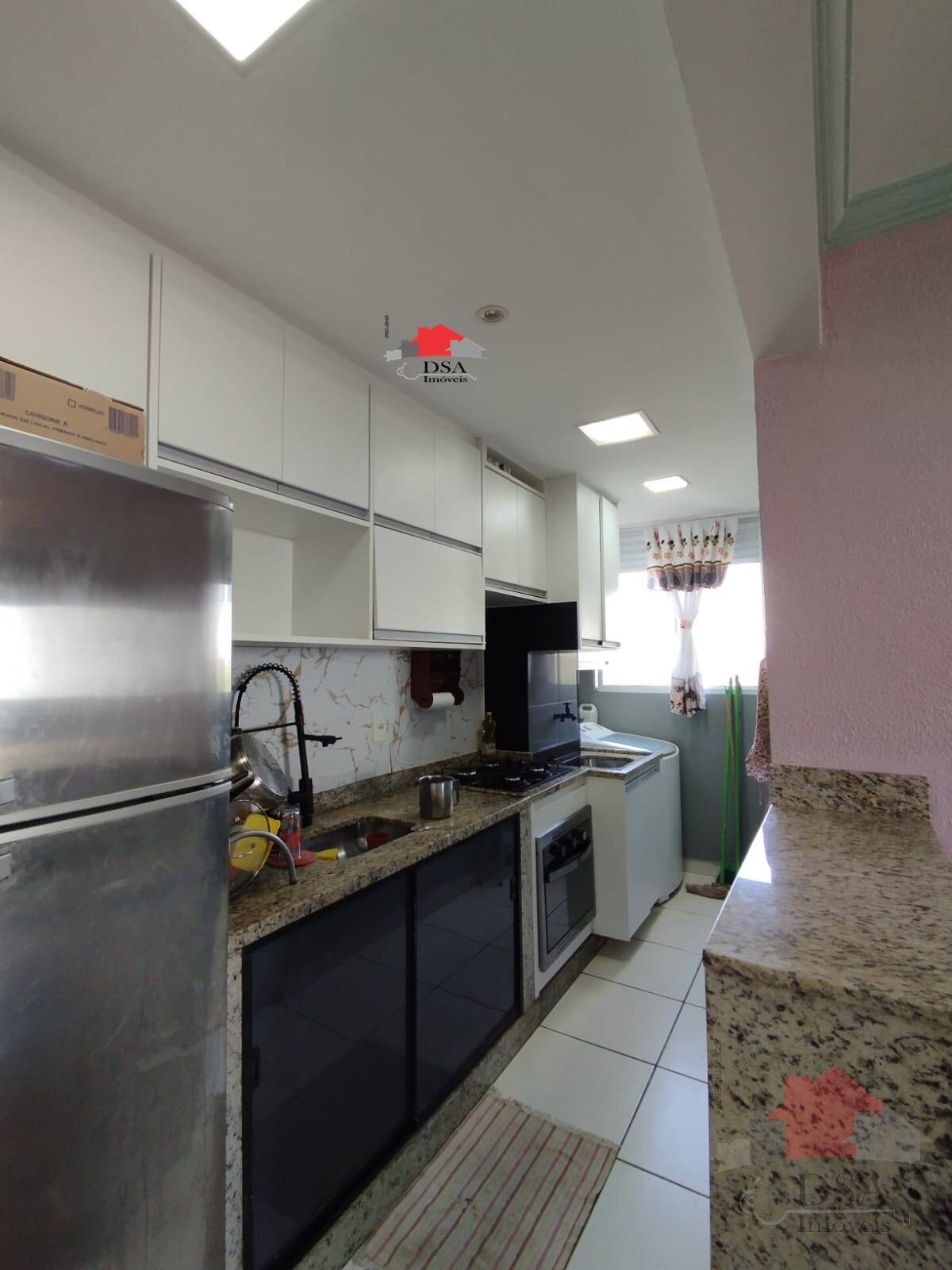 Apartamento à venda com 2 quartos, 51m² - Foto 4