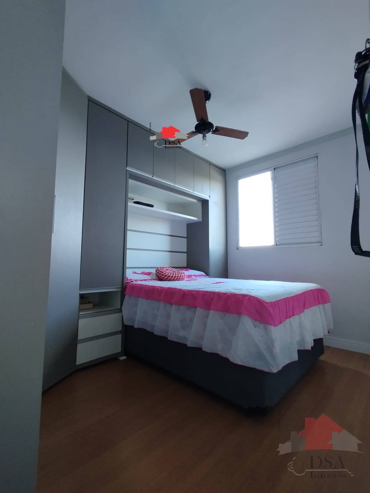 Apartamento à venda com 2 quartos, 51m² - Foto 19