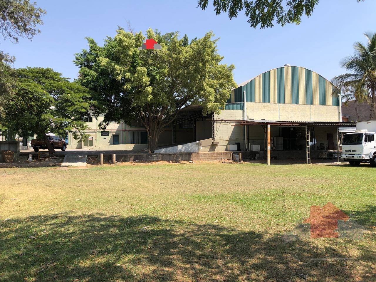 Sala-Conjunto, 1972 m² - Foto 2