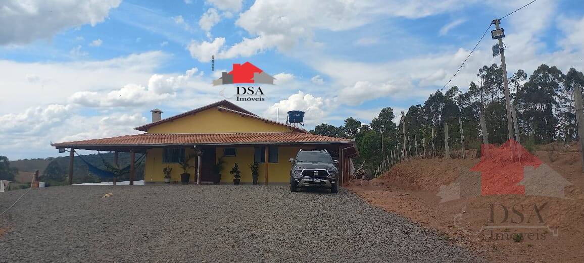 Chácara, 3 quartos, 3850 m² - Foto 1