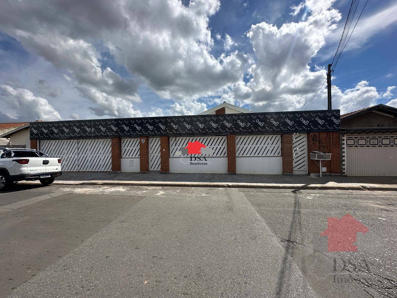 Sala-Conjunto, 500 m² - Foto 1