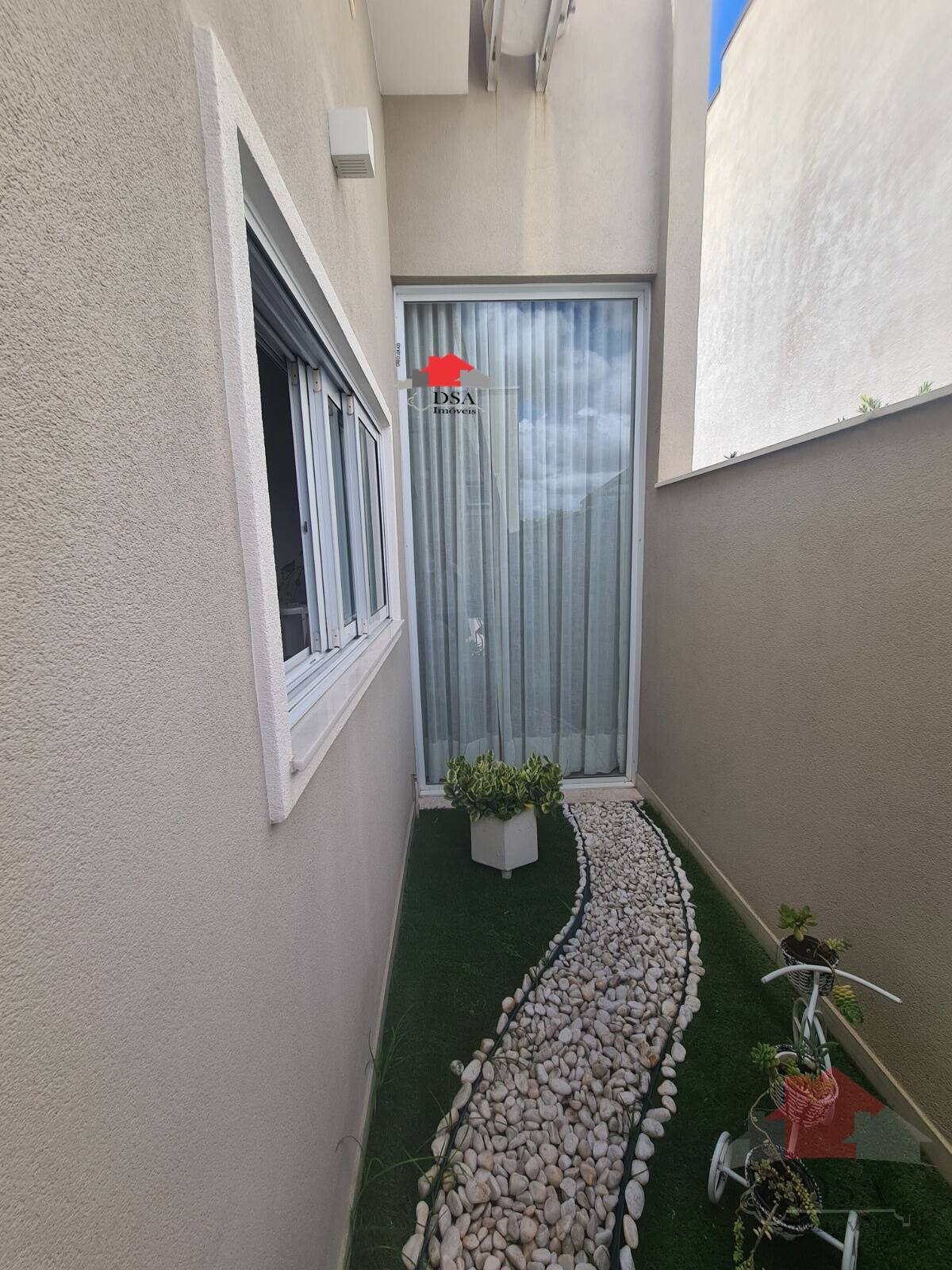 Casa, 4 quartos, 272 m² - Foto 32