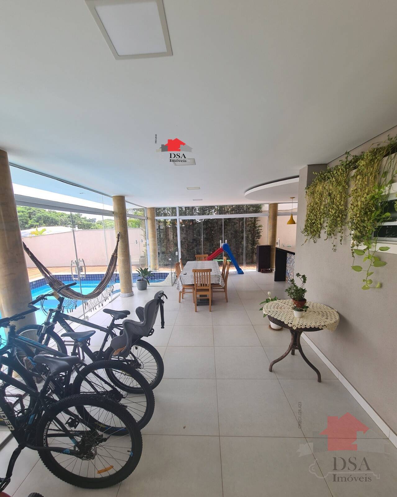 Casa, 4 quartos, 272 m² - Foto 3