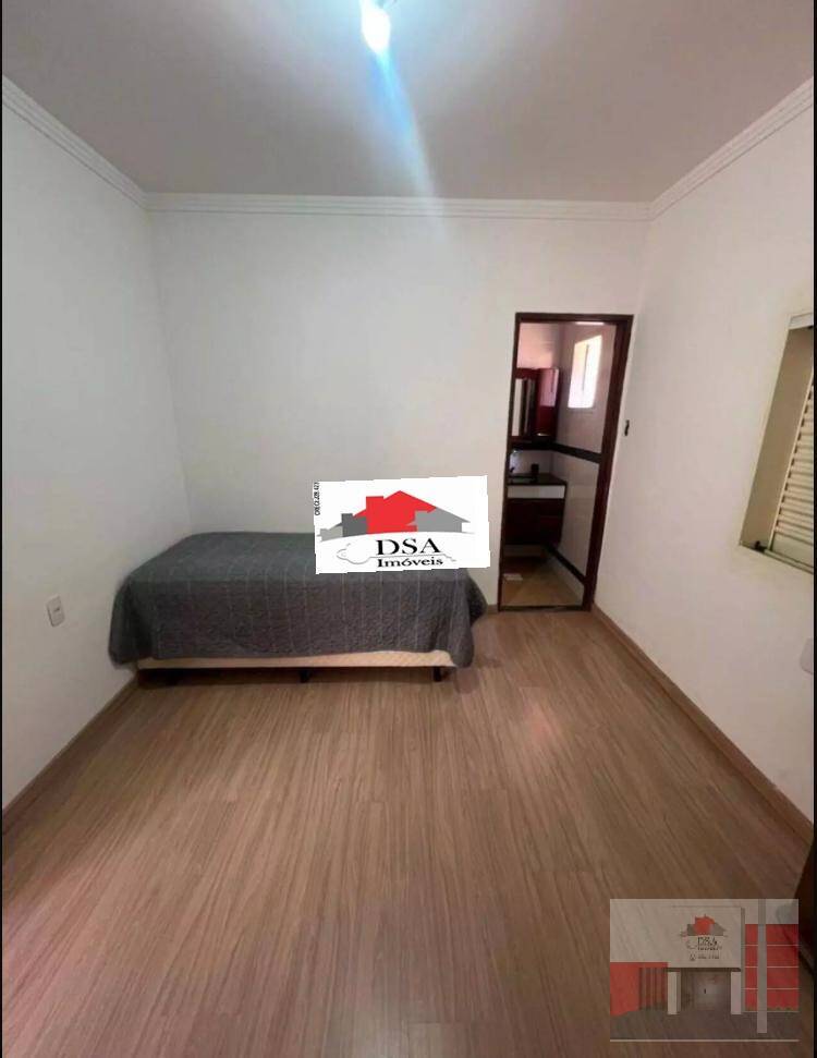 Casa, 4 quartos, 215 m² - Foto 13