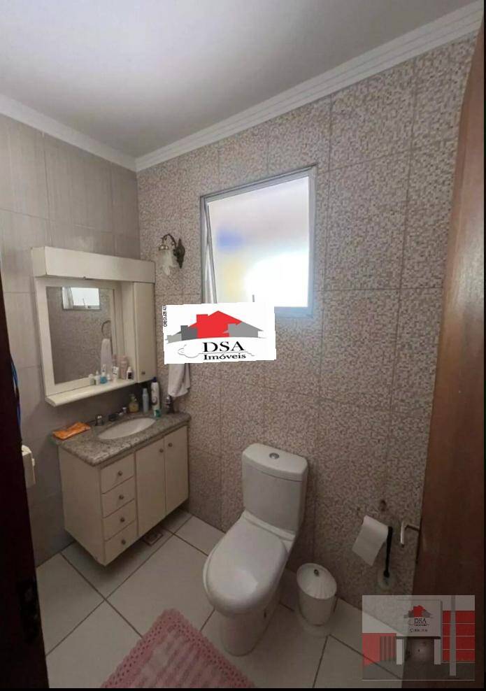 Casa, 4 quartos, 215 m² - Foto 20